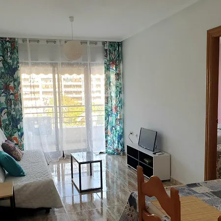 Porticada Apartment *